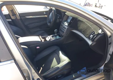 2011 Infiniti G25 Journey z USA, uszkodzony, nr VIN JN1DV6AP5BM602456